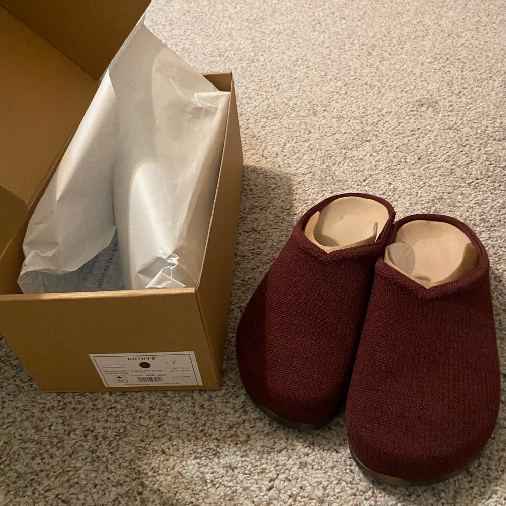 Rothy's ReVelvet Syrah Casual Clog